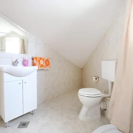 Kapetan - One Bedroom With Terrace