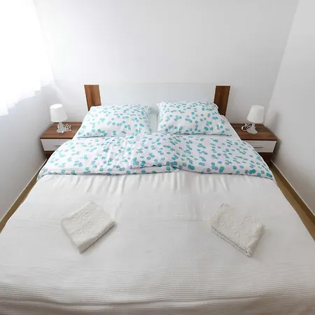 Kapetan - One Bedroom With Terrace *
