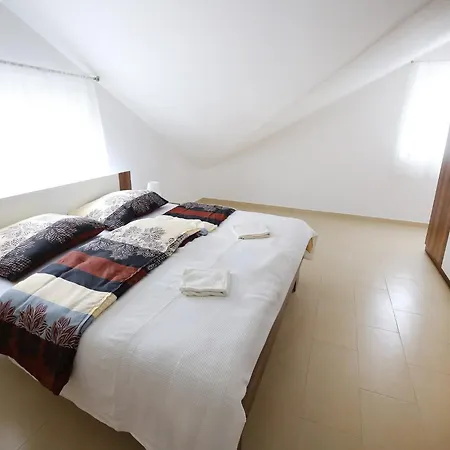 Kapetan - One Bedroom With Terrace Sukošan