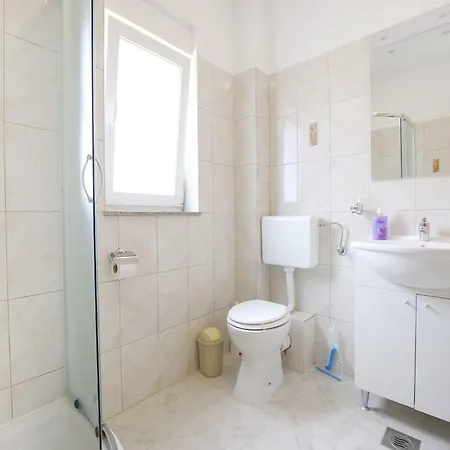 Kapetan - One Bedroom With Terrace