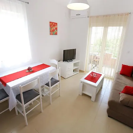 Lägenhet Kapetan - One Bedroom With Terrace *