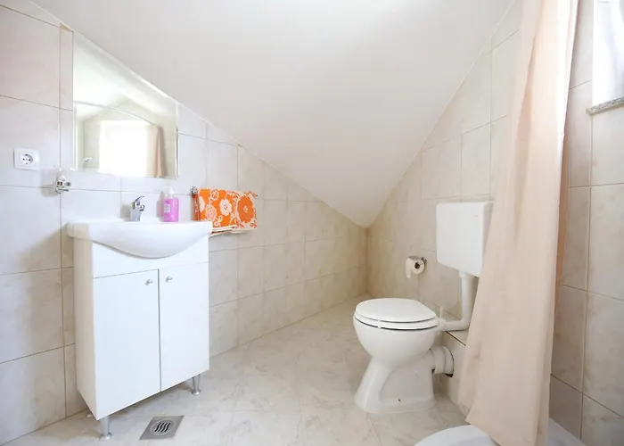 Kapetan - One Bedroom With Terrace