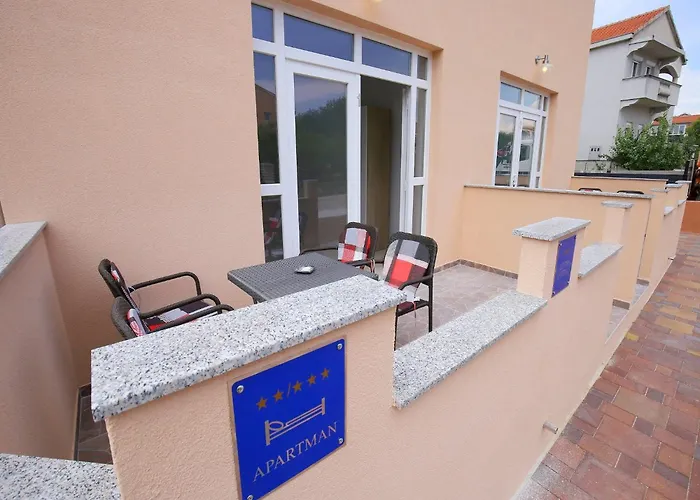 Kapetan - One Bedroom With Terrace * Sukosan