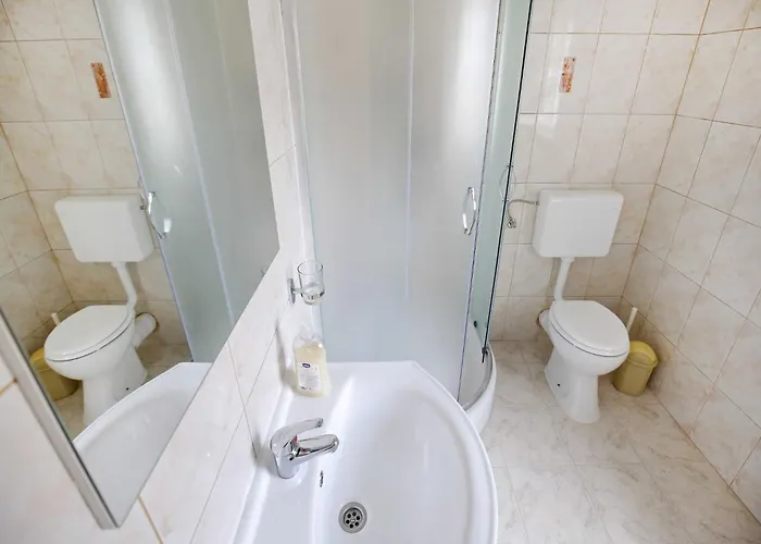 Apartment Kapetan - One Bedroom With Terrace