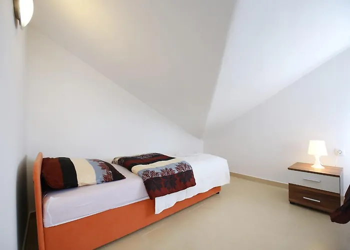 Kapetan - One Bedroom With Terrace