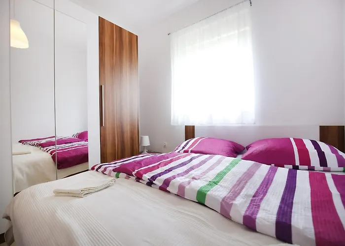 Appartement Kapetan - One Bedroom With Terrace *