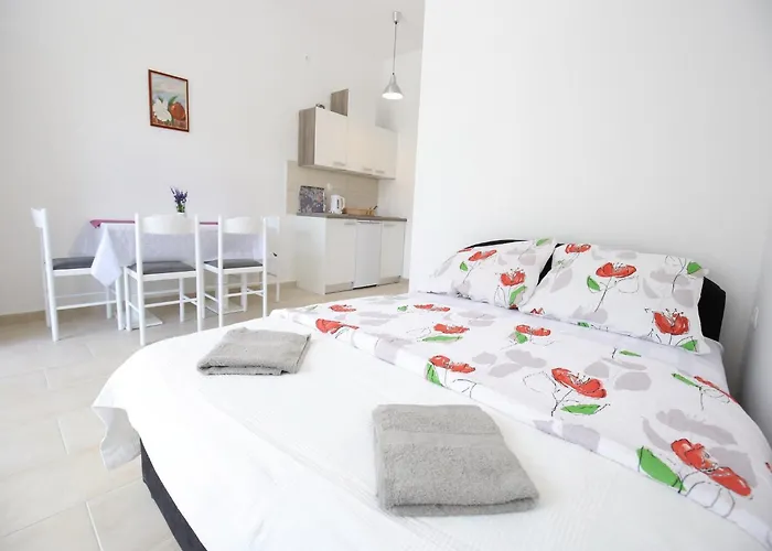 Kapetan - One Bedroom With Terrace Appartement *