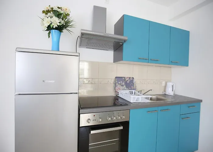 Kapetan - One Bedroom With Terrace