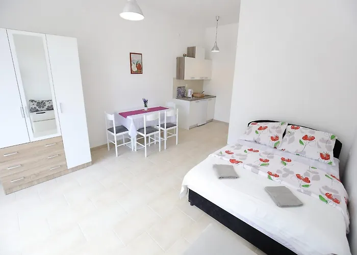 Kapetan - One Bedroom With Terrace Appartement Sukošan