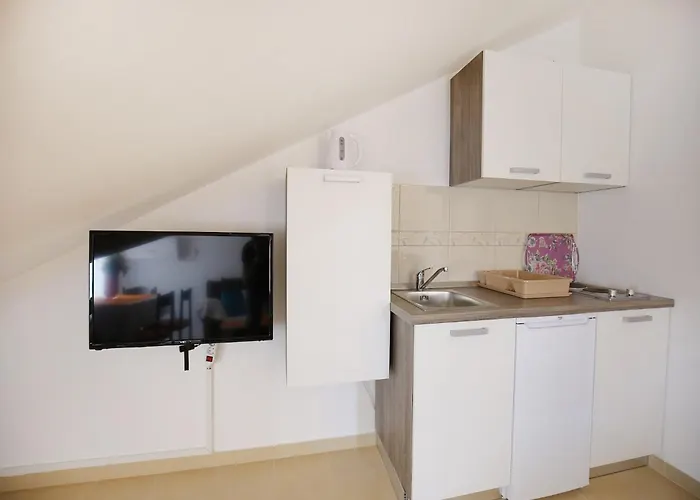 Kapetan - One Bedroom With Terrace *